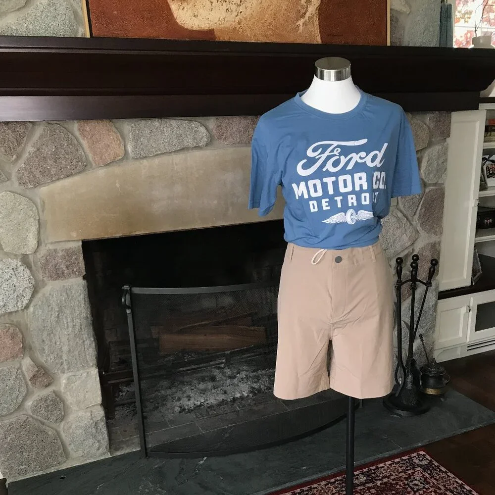 'Faherty' Khaki All Day Shorts - Size 40